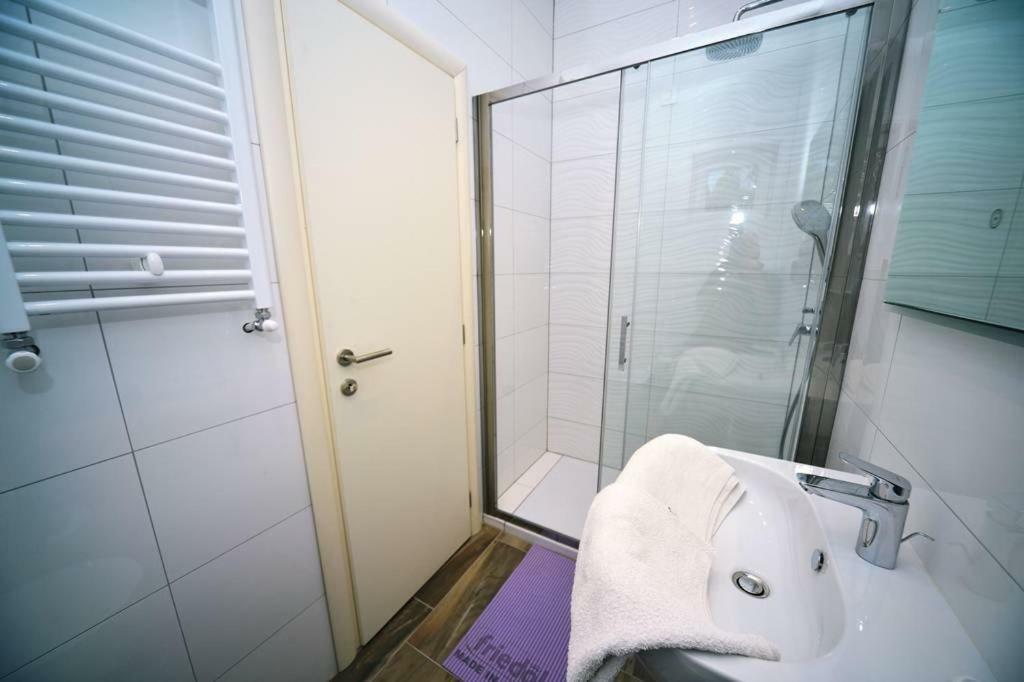 Guest House Manuela Opatija Dış mekan fotoğraf